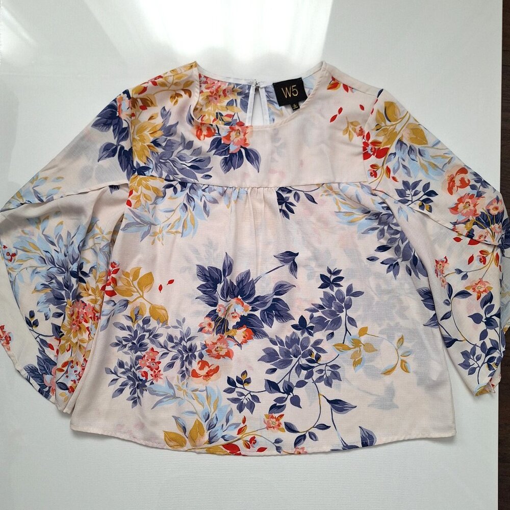 W5 Floral Top